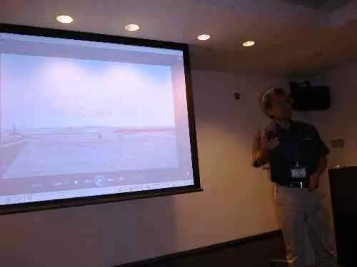 ２４日は”アクアマリン福島”で震災のビデオで研修を致しました。