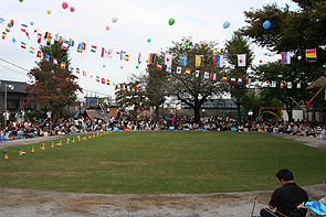 多摩市 Ｍ幼稚園　「運動会」